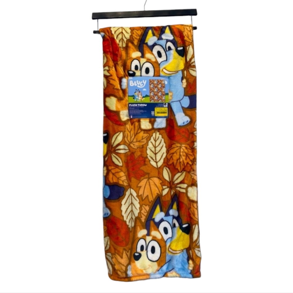 Bluey and Bingo Fall Hugs Harvest Plush  Throw Blanket